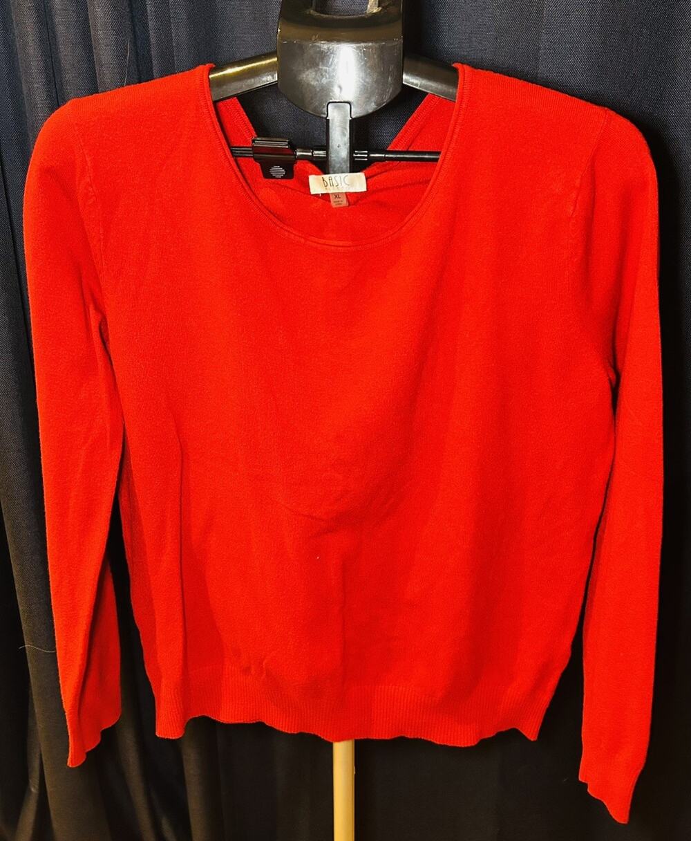 Basic Milano Red Sweater Women's size XL